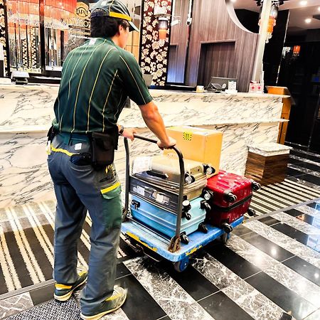 Apa Hotel Tkp Tokyo Nishi-Kasai Kültér fotó