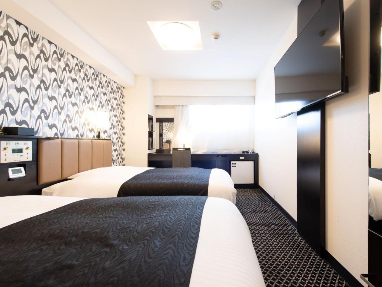 Apa Hotel Tkp Tokyo Nishi-Kasai Kültér fotó
