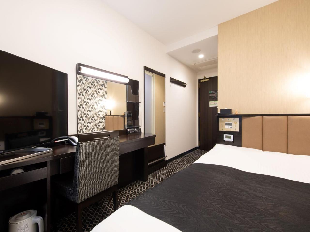 Apa Hotel Tkp Tokyo Nishi-Kasai Kültér fotó